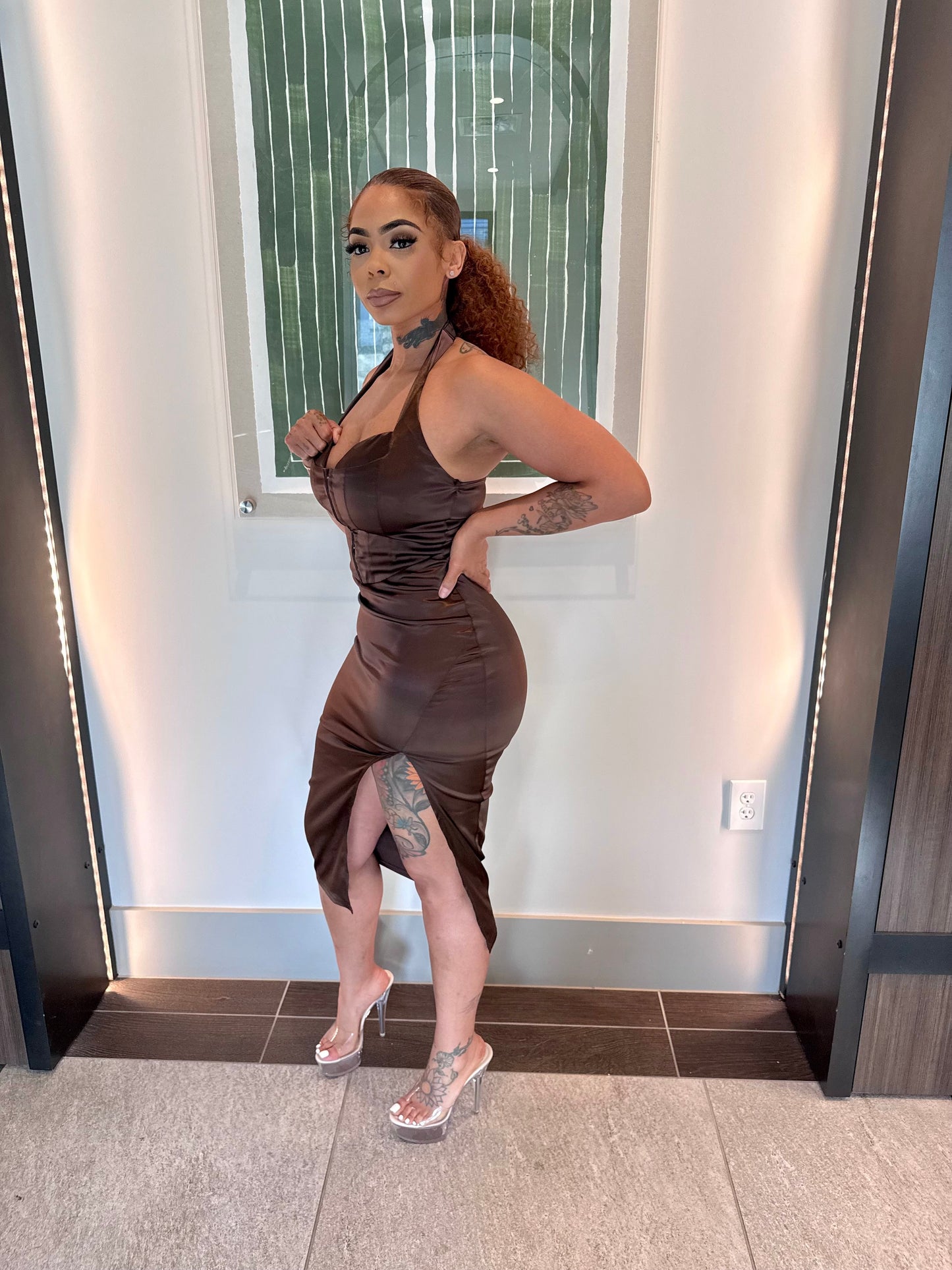 Molten Silhouette Midi Dress